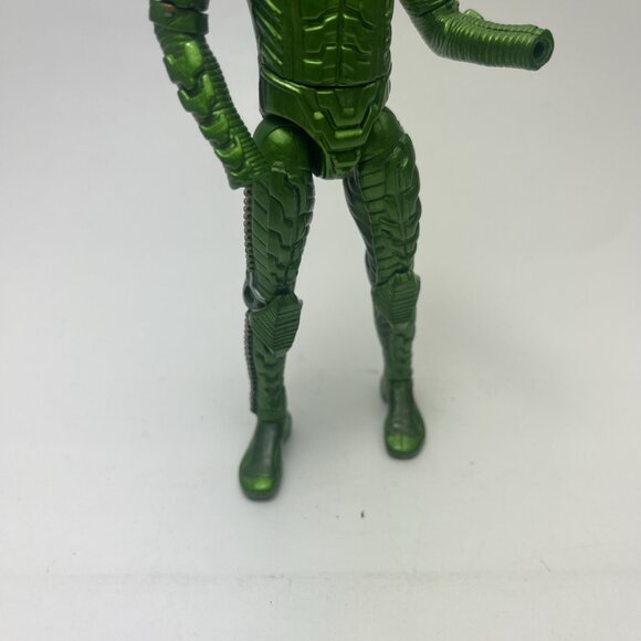 Spider-Man Movie 2002 6" Green Goblin Figure by ToyBiz (Missing hands) - Picture 4 of 10